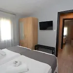 Val Ammolofoi * Nea Peramos (Macedonia)