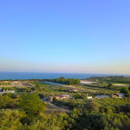 Val Ammolofoi Villa *