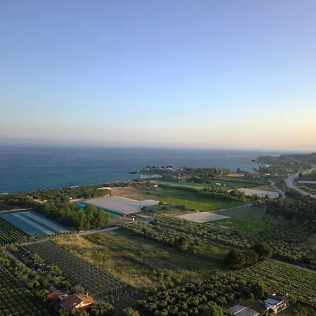 Val Ammolofoi Villa *